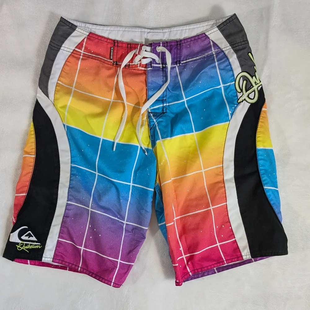 ❤️ Quicksilver Colorful Grid Swim Shorts